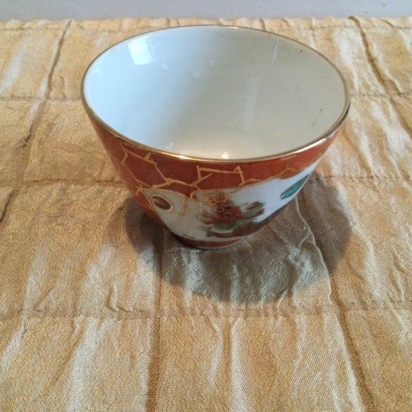 Vintage Chinese porcelain small bowl cup hand painted Coral red dragon & phoenix - Picture 4 of 7